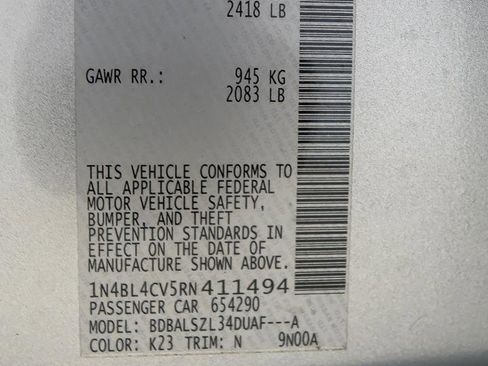 Used 2024 Nissan Altima 2.5 SR w/ SR Premium Package image 39