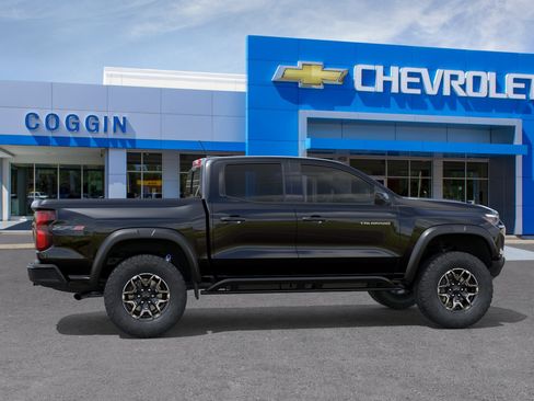 New 2026 Chevrolet Colorado ZR2 w/ Technology Package AWD/4WD image 5