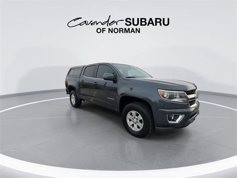 Used 2020 Chevrolet Colorado W/T w/ WT Convenience Package image 2