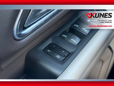 Used 2024 Chevrolet Tahoe LT AWD/4WD image 50