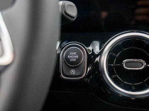 Used 2026 Mercedes-Benz GLA 250 4MATIC image 20