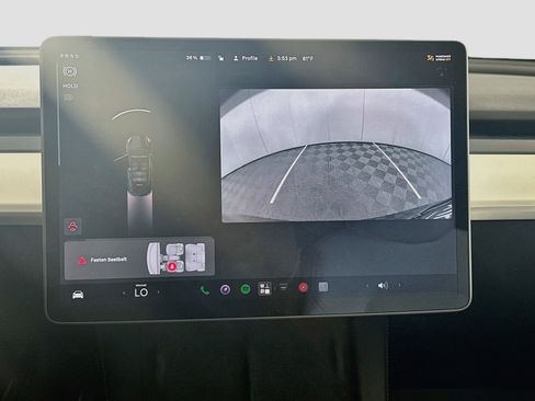 Used 2021 Tesla Model Y Long Range AWD/4WD image 22