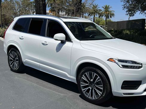 Used 2022 Volvo XC90 T5 Momentum AWD/4WD image 44