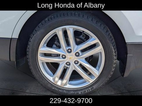 Used 2019 Chevrolet Equinox Premier AWD/4WD image 11
