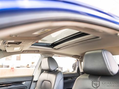 Used 2022 Honda Civic Touring image 18