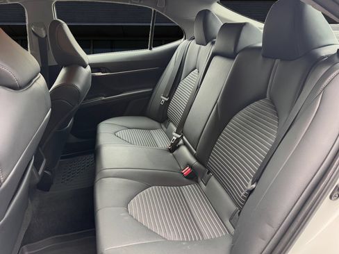 Used 2024 Toyota Camry SE w/ Convenience Package FWD image 14