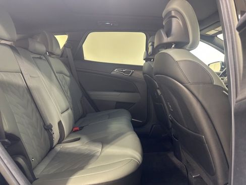Used 2023 Kia Sportage X-Pro AWD/4WD image 25