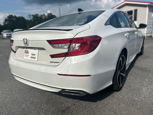 Used 2022 Honda Accord Sport image 16