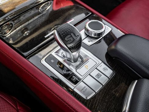 Used 2018 Mercedes-Benz SL 550 image 22