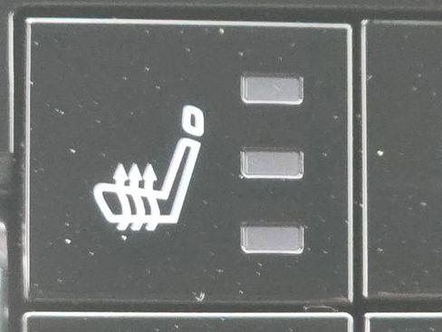 New 2025 Nissan Armada SL w/ Captain's Chari Seat Package image 6