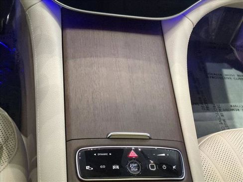 Certified 2023 Mercedes-Benz EQS 580 4MATIC Sedan image 18