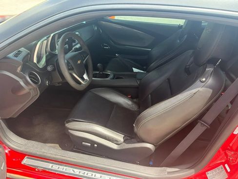 Used 2015 Chevrolet Camaro SS w/ SS Performance Package RWD image 7