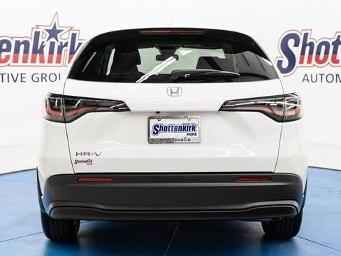 New 2026 Honda HR-V LX image 6