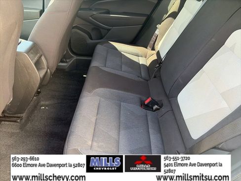 Used 2024 Chevrolet Trax RS FWD image 18