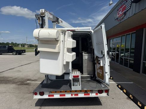 Used 2016 Mercedes-Benz Sprinter 3500 image 14