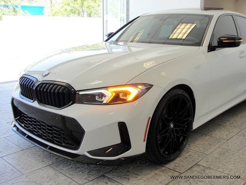 Used 2023 BMW 330i Sedan w/ M Sport Package RWD image 55