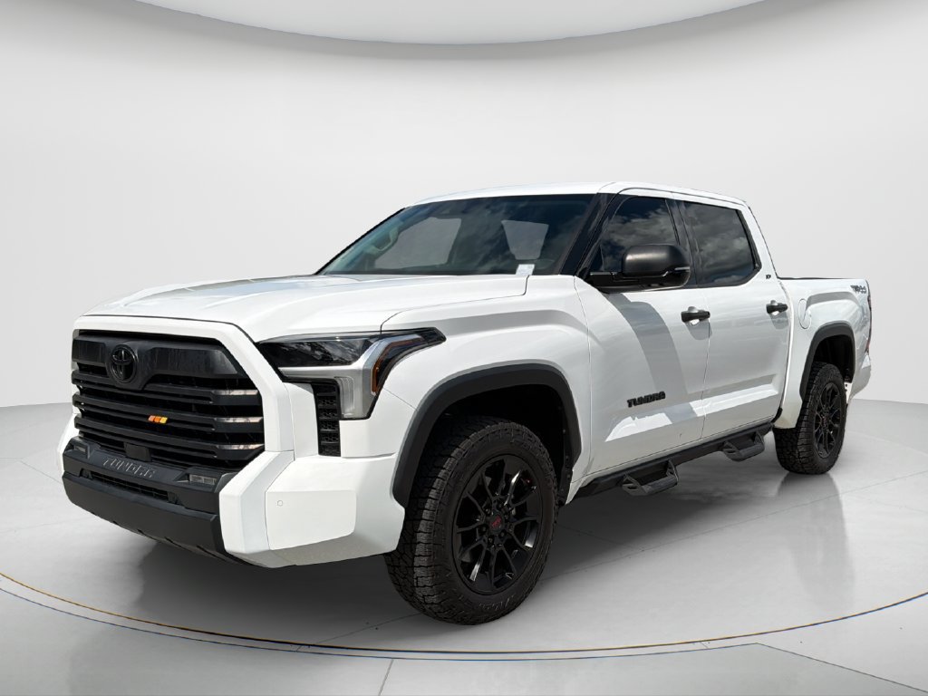 Used 2023 Toyota Tundra SR5 w/ SR5 Convenience Package AWD/4WD image 1