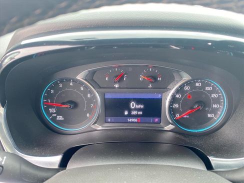 Used 2023 Chevrolet Traverse LT w/ Midnight/Sport Edition image 16