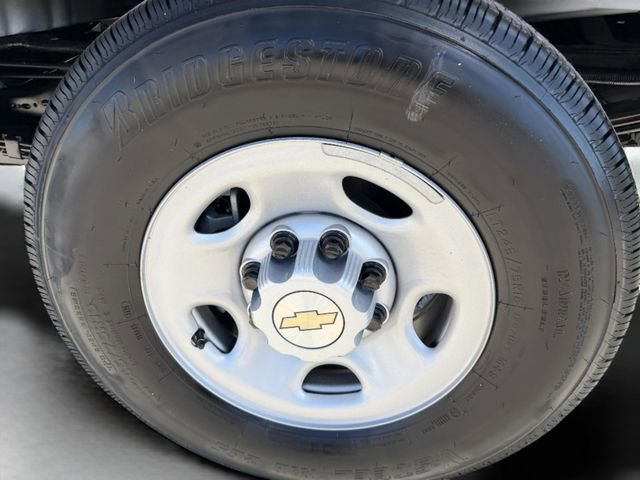 New 2025 Chevrolet Express 2500 w/ Driver Convenience Package RWD image 43