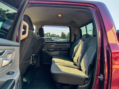 Used 2019 RAM 1500 Big Horn AWD/4WD image 23