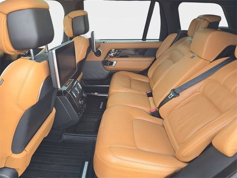 Used 2021 Land Rover Range Rover Autobiography Fifty Edition image 17
