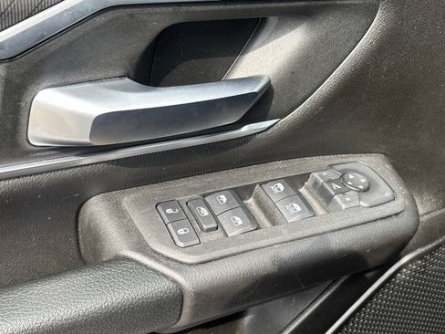 Used 2025 RAM 1500 Big Horn AWD/4WD image 17