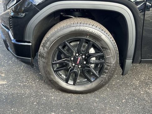 New 2026 GMC Sierra 1500 Elevation image 10