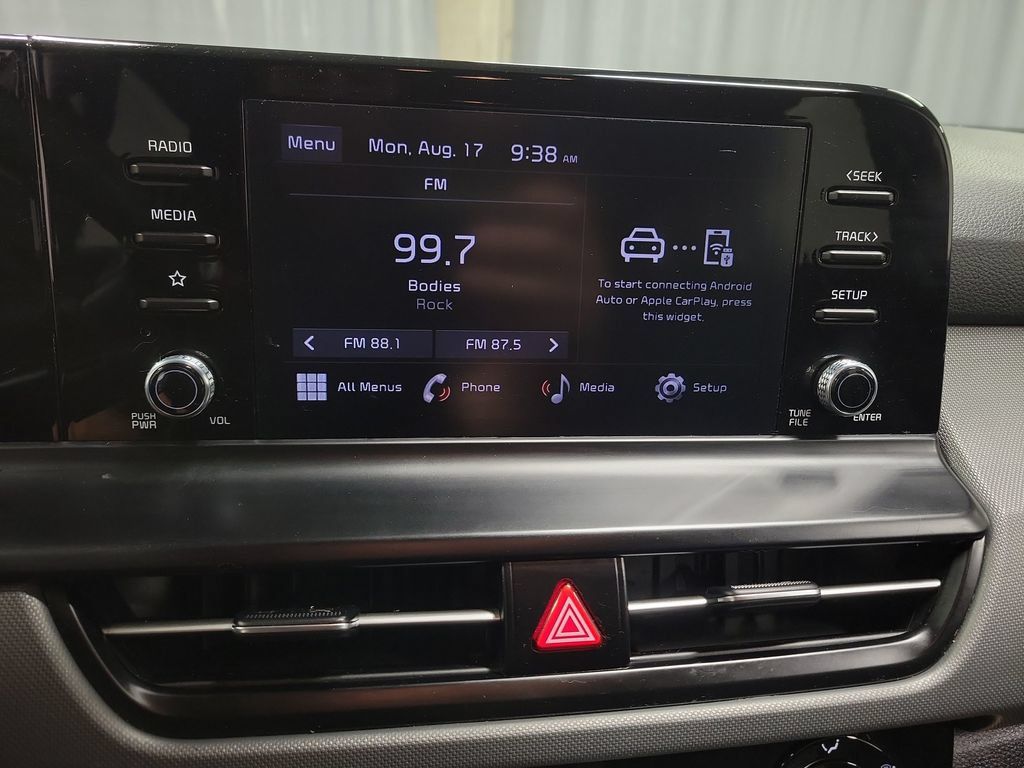 Used 2025 Kia Seltos LX AWD/4WD image 17