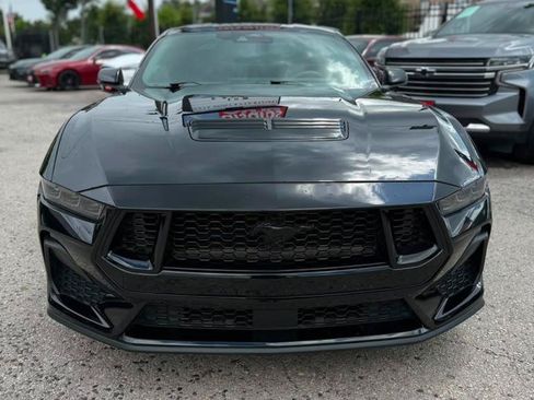 Used 2024 Ford Mustang GT Premium RWD image 4