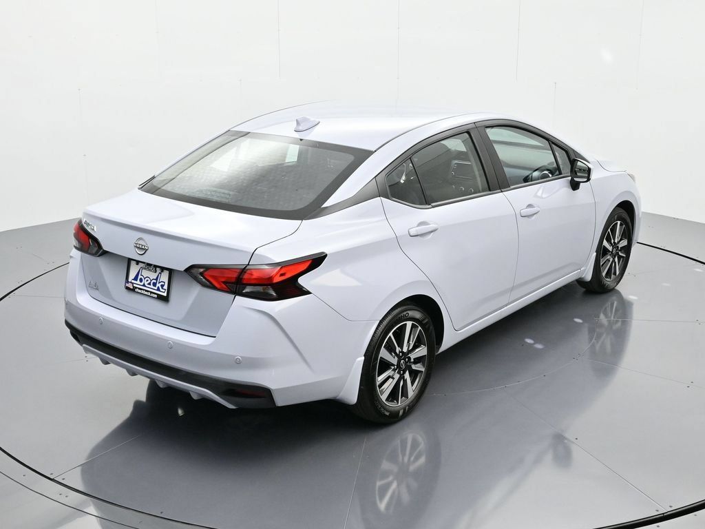 New 2025 Nissan Versa SV w/ Trunk Package FWD image 32