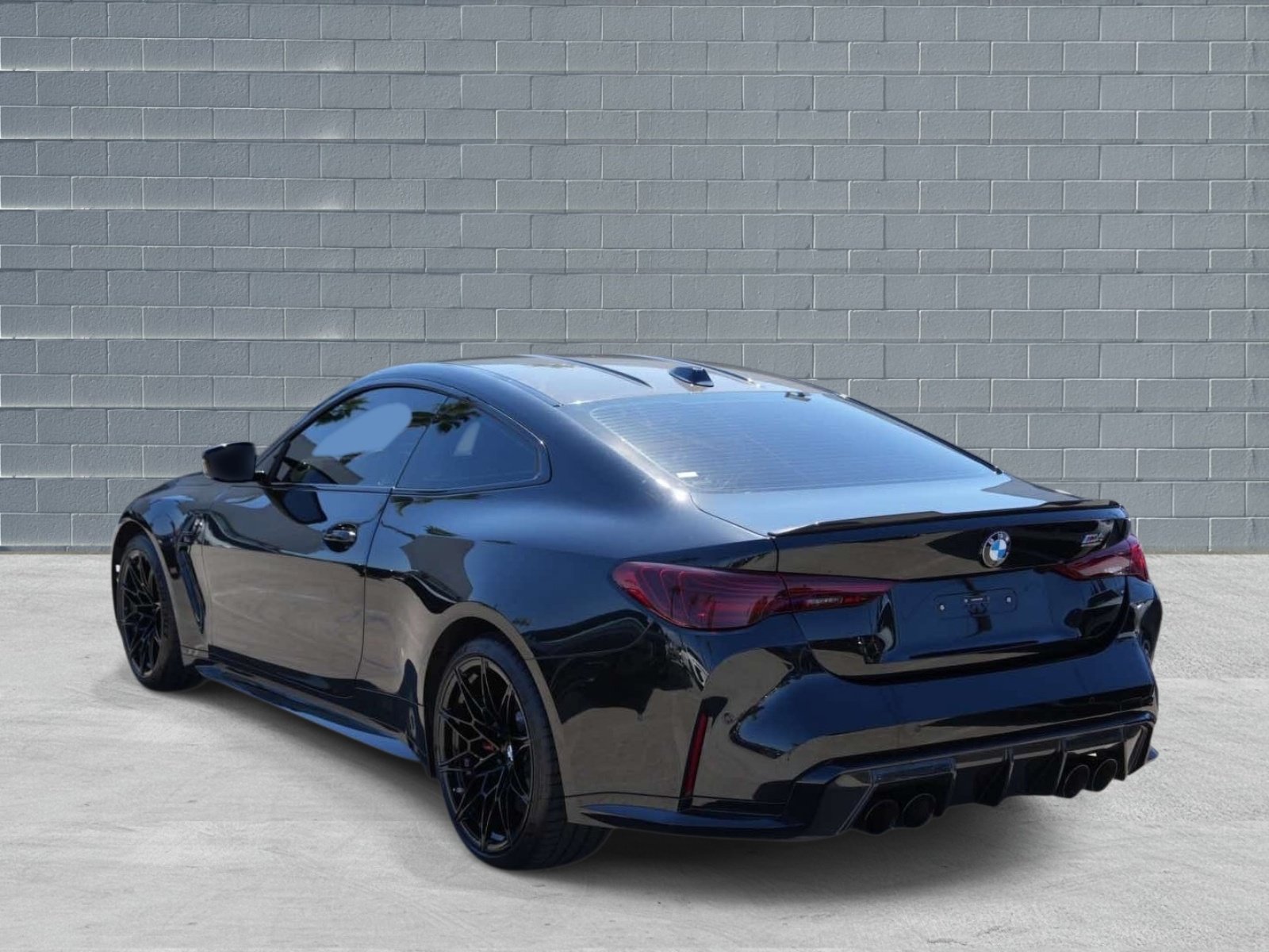 Used 2026 BMW M4 Competition w/ M Carbon Exterior Package RWD image 3