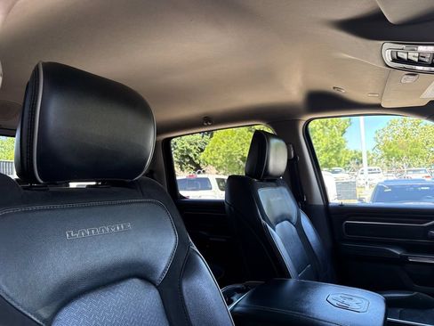 Used 2019 RAM 1500 Laramie AWD/4WD image 15