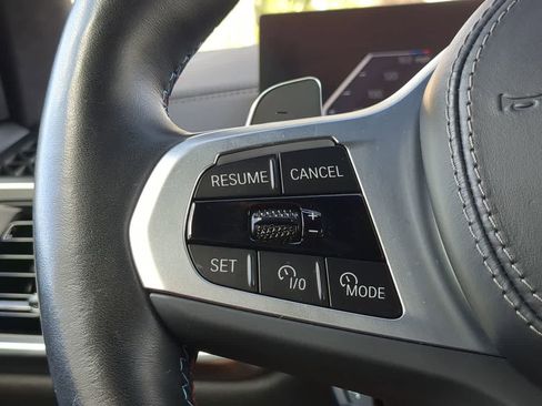 Used 2023 BMW X7 M60i w/ Executive Package image 26