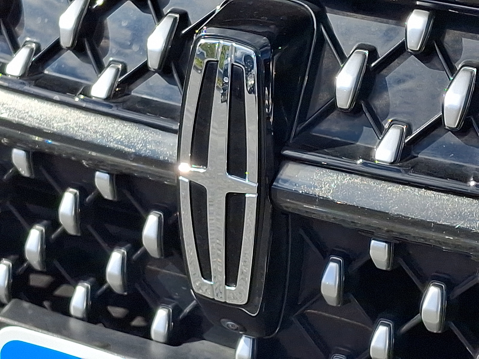 Used 2024 Lincoln Nautilus Premier AWD/4WD image 30