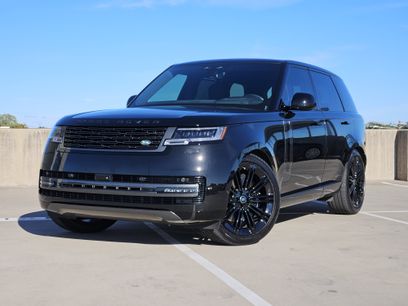 Used 2025 Land Rover Range Rover SE