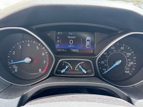 Used 2017 Ford Focus Titanium image 19