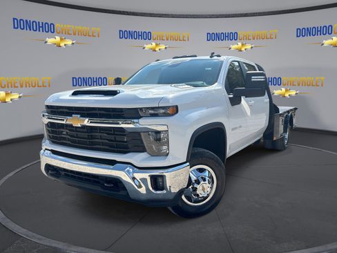 New 2025 Chevrolet Silverado 3500 LT w/ Convenience Package image 4