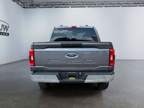 Used 2023 Ford F150 XLT AWD/4WD image 4