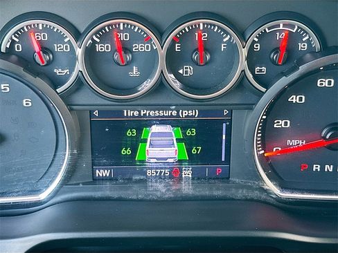 Used 2022 Chevrolet Silverado 2500 LT w/ Convenience Package image 12