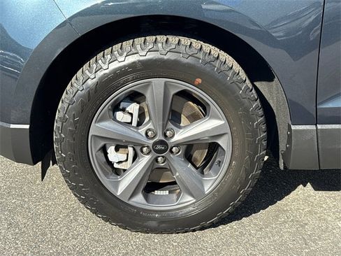 Used 2022 Ford Edge SEL w/ Sport Appearance Package image 10