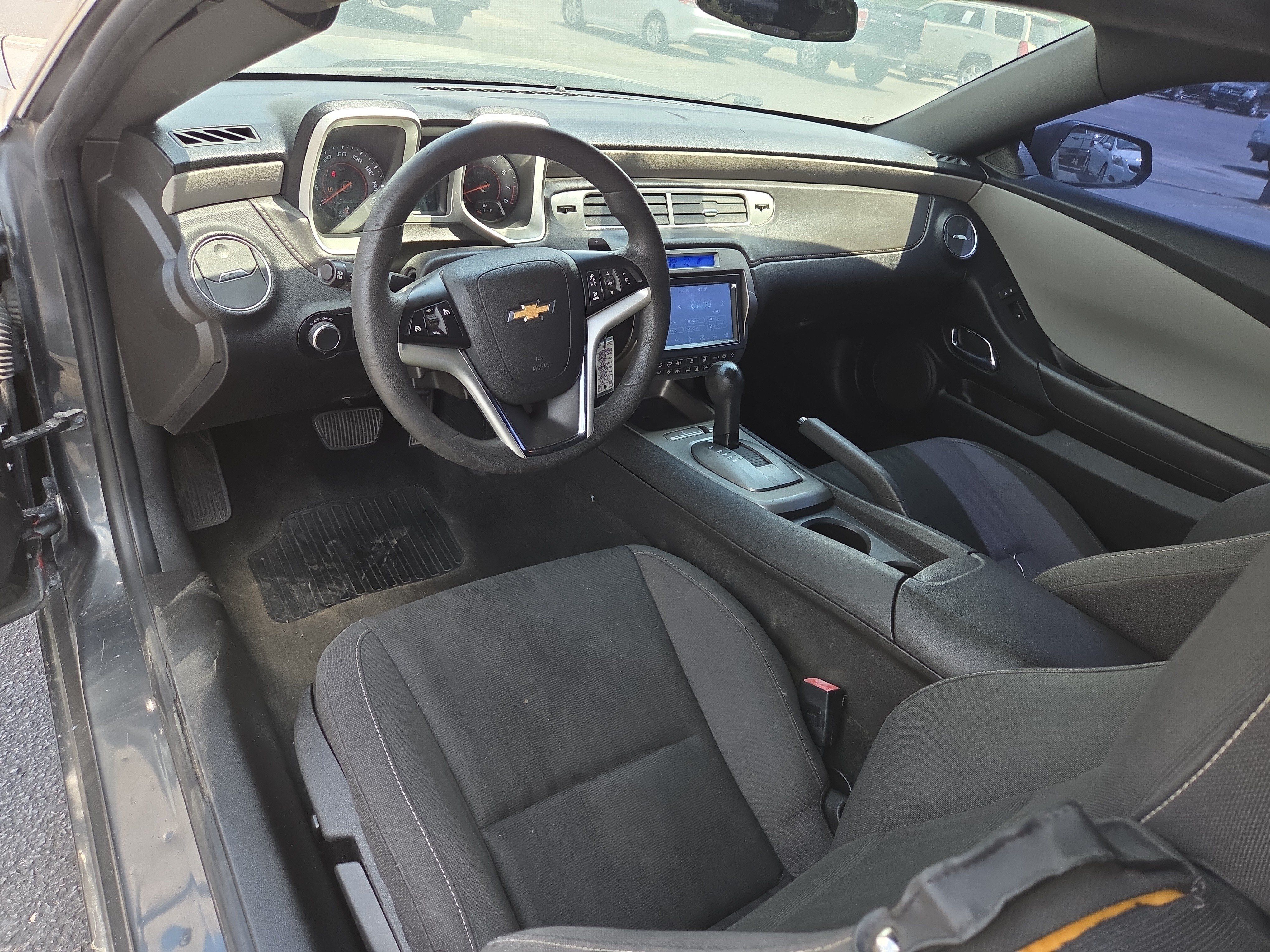 Used 2013 Chevrolet Camaro LS RWD image 10