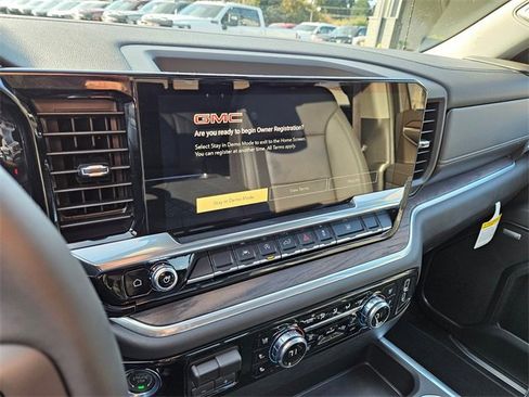 New 2026 GMC Sierra 1500 SLT w/ SLT Premium Package image 23