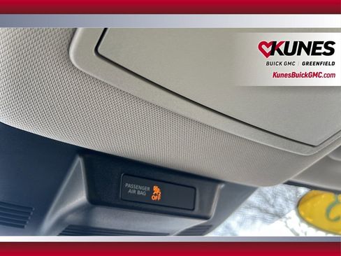 Used 2023 Nissan Rogue SV image 22