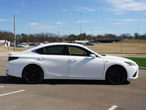 Used 2023 Lexus ES 350 F Sport w/ Accessory Package (Z2) image 21