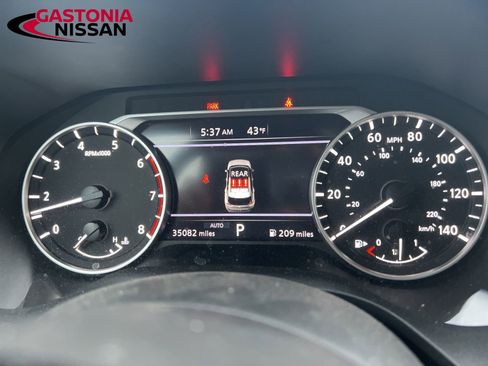 Used 2023 Nissan Rogue SV image 53