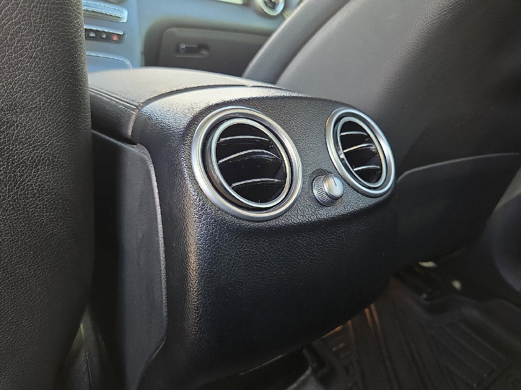 Used 2022 Mercedes-Benz GLC 300 image 13