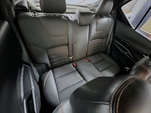 Used 2019 Nissan Kicks SR w/ SR Premium Package image 33