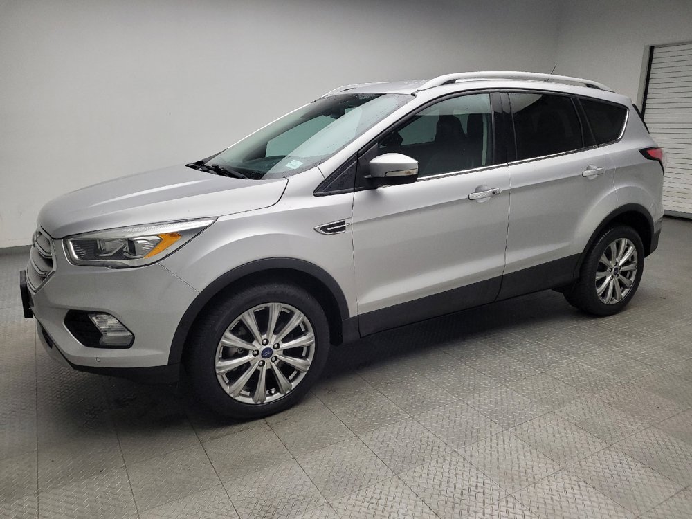 Used 2018 Ford Escape Titanium AWD/4WD image 2