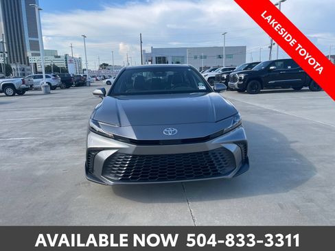 Used 2026 Toyota Camry SE w/ Multimedia Upgrade Package AWD/4WD image 8
