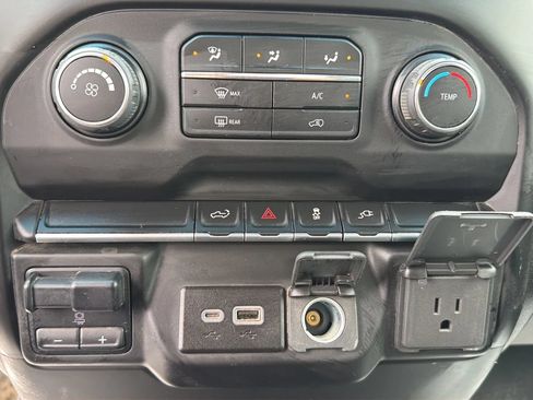 Used 2022 Chevrolet Silverado 2500 W/T w/ WT Convenience Package AWD/4WD image 20